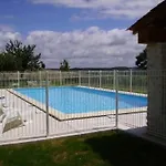 Maison Perigourdine 14 Personnes Avec Piscine