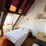 Maison Perigourdine 14 Personnes Avec Piscine