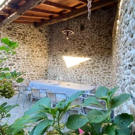 Maison Perigourdine 14 Personnes Avec Piscine Apartmán *